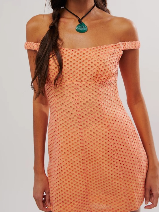 Free People Dresses & Skirts - NWT! FREE PEOPLE Off-Shoulder Peach Mini Dress
